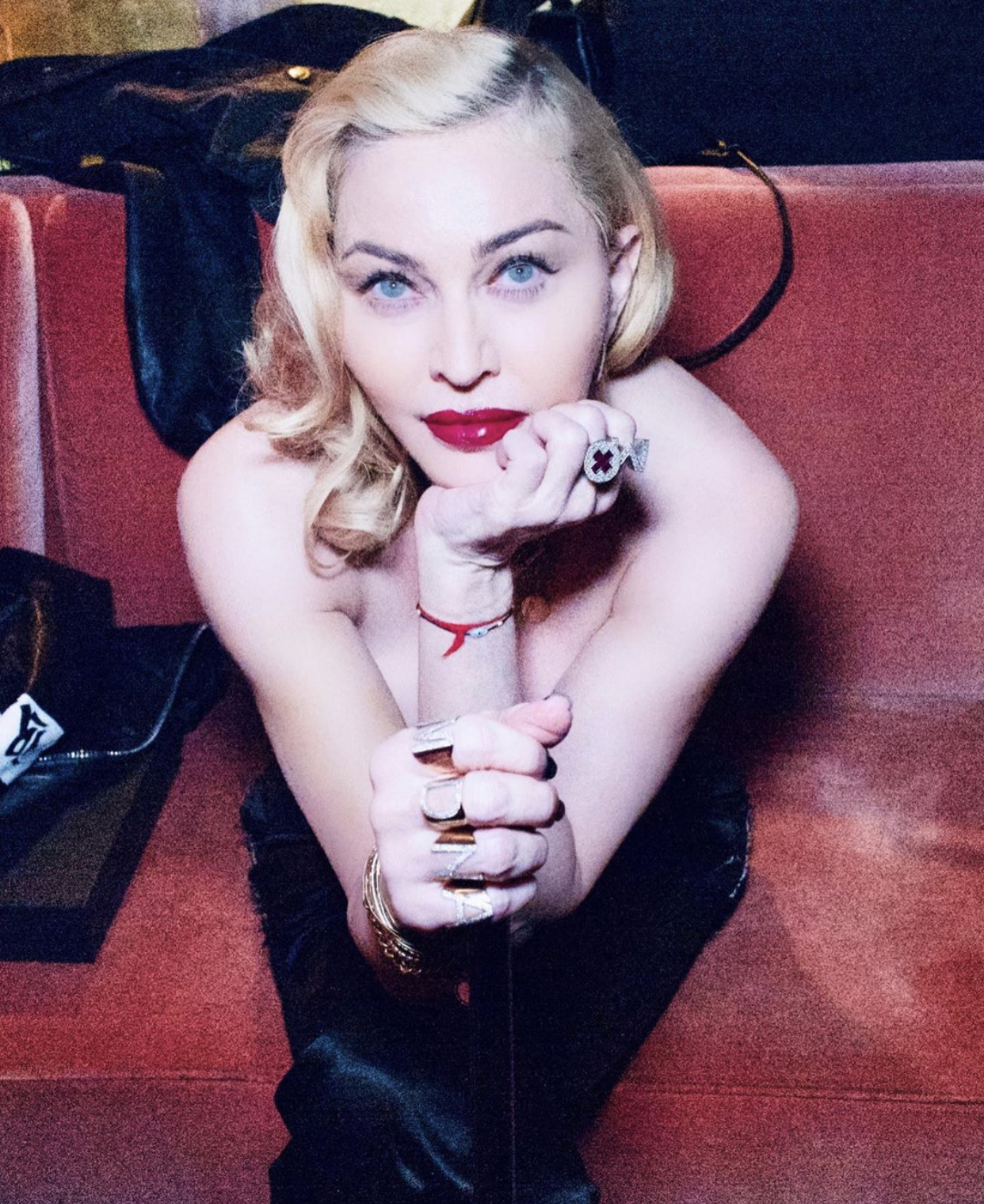 Madonna zapalila Instagram novom fotkom, fandom u šoku!