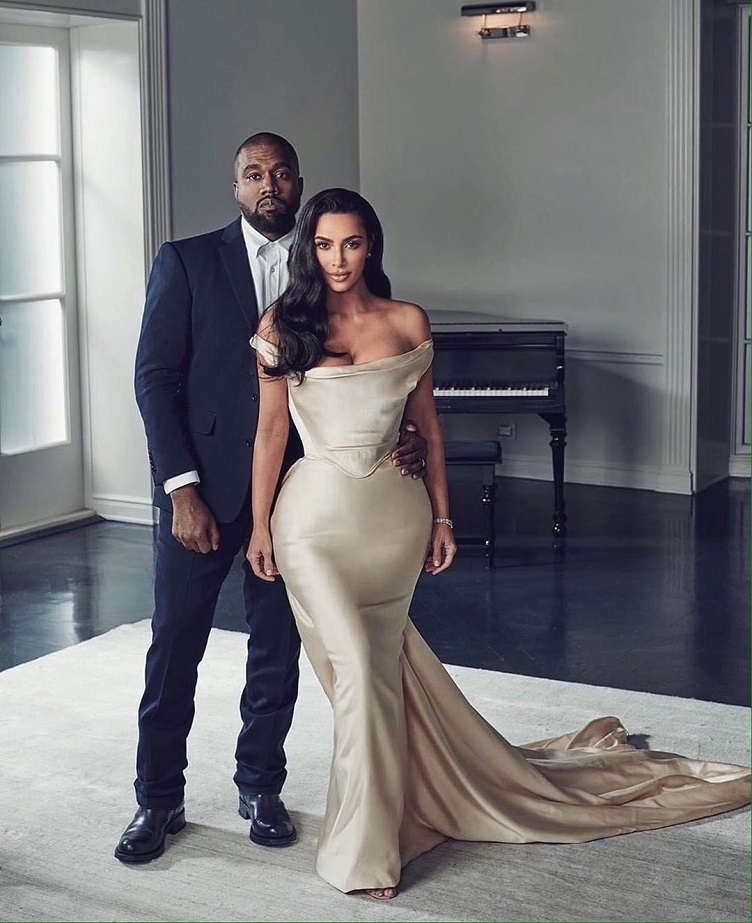 Kim Kardashian je pod stresom zbog razvoda sa Kanye Westom