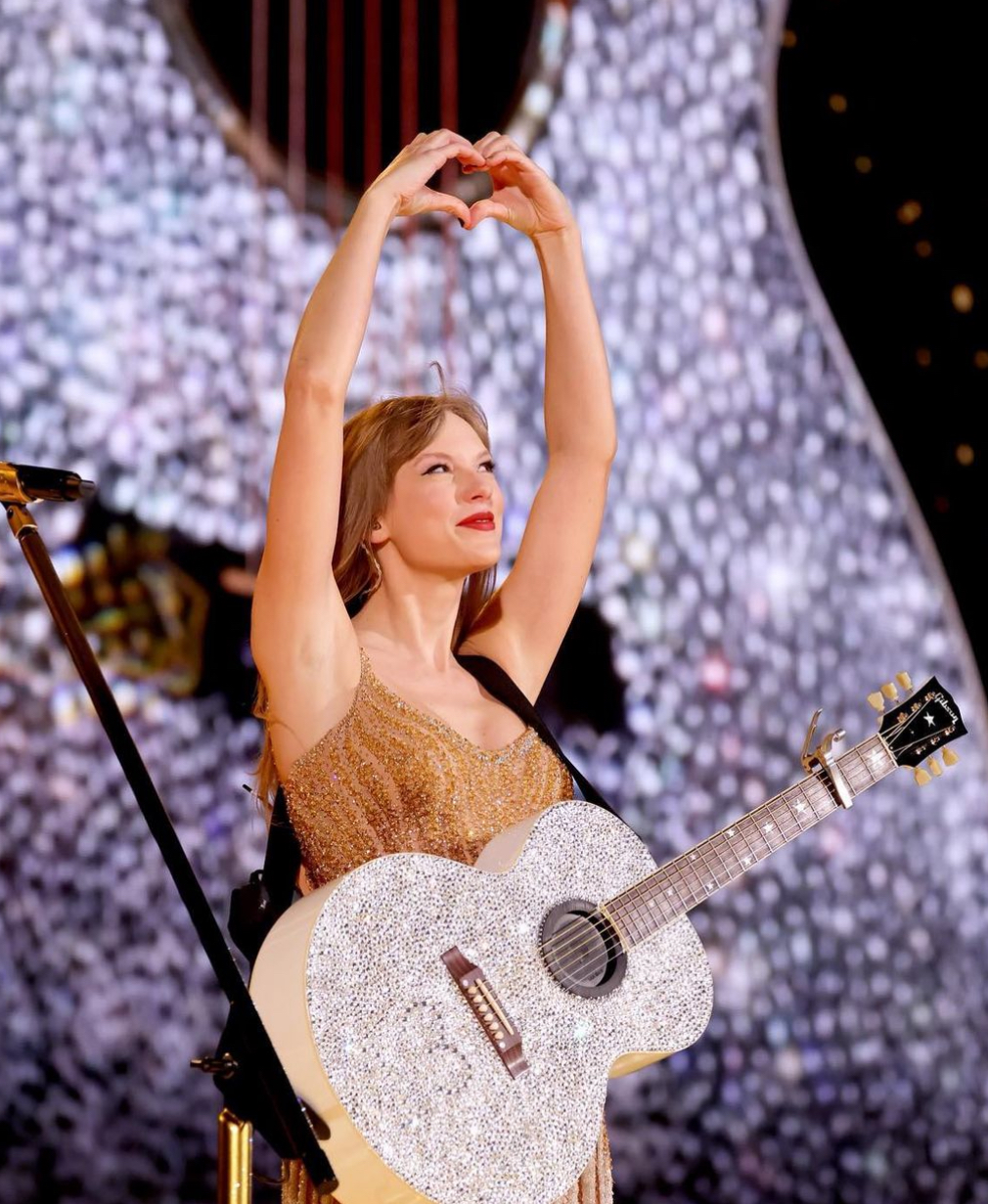 “The Eras Tour” Taylor Swift stiže na Disney+!