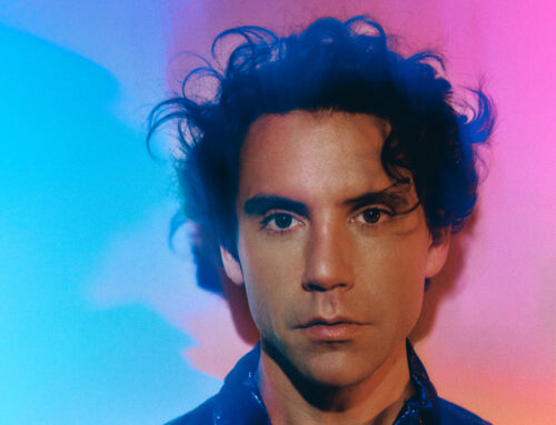 Svetski pop vizionar MIKA započinje novo razdoblje karijere singlom „Modern Times”