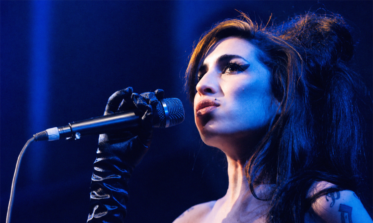 Stiže ekskluzivno reizdanje kultnog albuma Amy Winehouse – 20 godina „Back To Black“